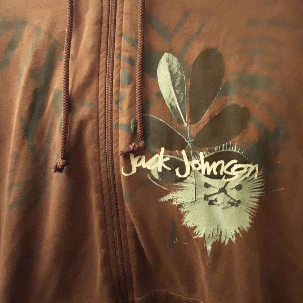 Jack Johnson sweatshirt        Round Bin